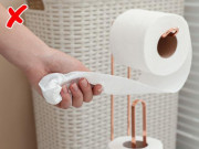 Sức khỏe - Dùng giấy vệ sinh khi đi toilet tưởng sạch hóa ra có thể rước 4 mối nguy hiểm
