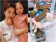Làm mẹ - Pha Lê bị nói "chơi quá lớn" khi mua cả núi quà tặng các bạn học trong lớp của con gái