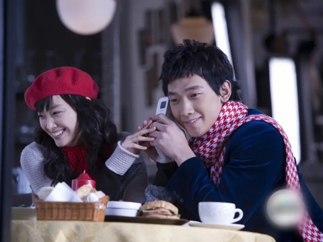 Ông xã Kim Tae Hee và dàn người tình màn ảnh từ Hàn sang Trung: Từng khen Song Hye Kyo là amp;#34;có 1 không 2amp;#34; - 11