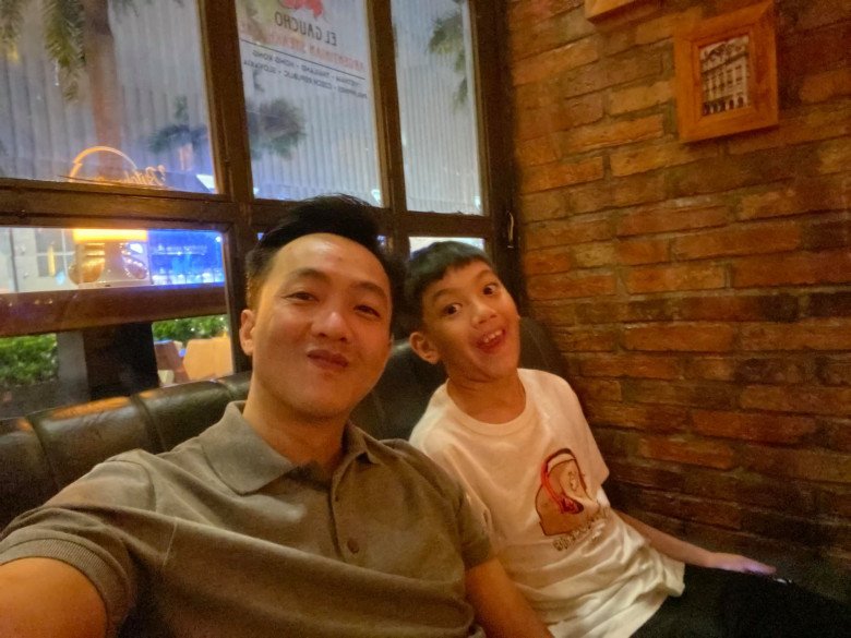 Cường Đôla dự đoán con trai Hồ Ngọc Hà tương lai chiều bạn gái, giờ đã cao hơn bố - 7