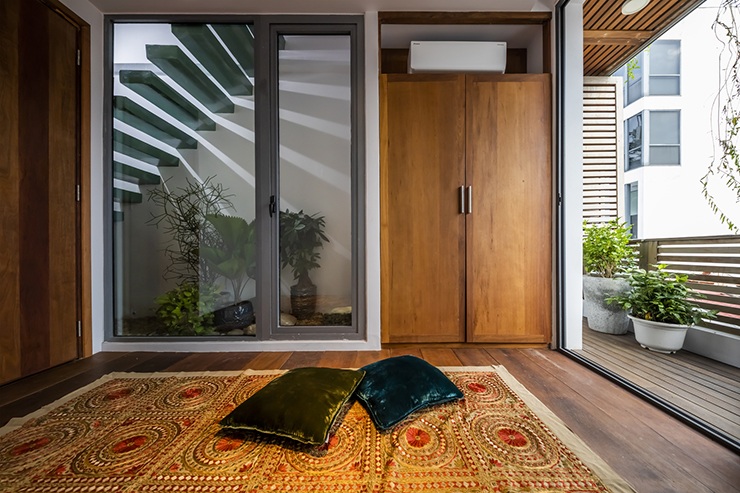 Nhà ống 36m2 ở TP.HCM amp;#34;nhỏ nhưng có võamp;#34;, xây được cả bể bơi trong nhà - 13