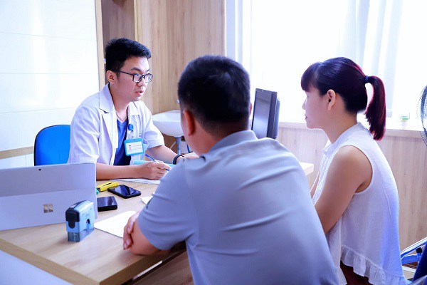 Kinh nguyệt thất thường năm 17 tuổi, liệu sau này có ảnh hưởng đến việc sinh con? - 2