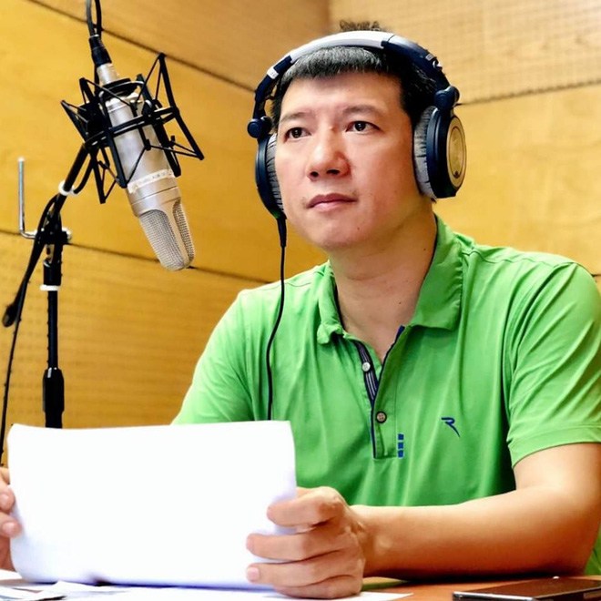 Điều đặc biệt cuốn hút trong ngôi nhà của BLV Quang Huy, MC Thể thao nổi tiếng, một fans MU chính hiệu - 4