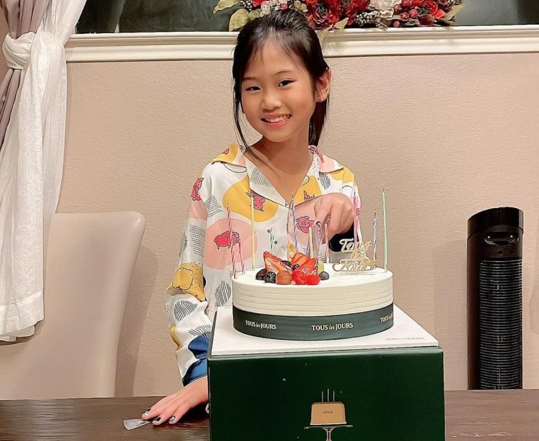 Đại gia nhà 22 tỷ miền Tây nuôi 5 con sung túc ở Mỹ, khoe con gái xinh hệt mẹ hotgirl - 3