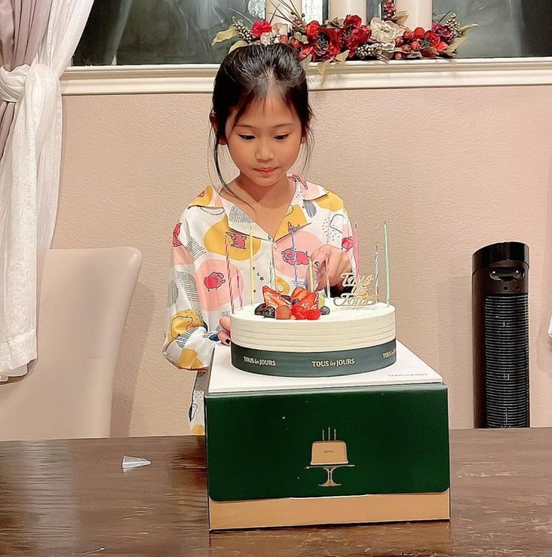 Đại gia nhà 22 tỷ miền Tây nuôi 5 con sung túc ở Mỹ, khoe con gái xinh hệt mẹ hotgirl - 4