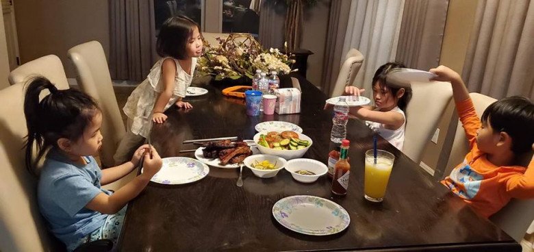 Đại gia nhà 22 tỷ miền Tây nuôi 5 con sung túc ở Mỹ, khoe con gái xinh hệt mẹ hotgirl - 8