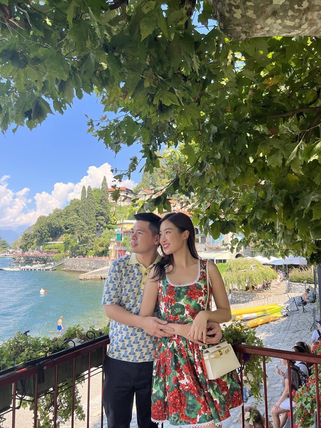 Lan truyền ảnh thiệp cưới cùng loạt quy định khắt khe trong hôn lễ của Đỗ Mỹ Linh và thiếu gia nghìn tỷ - 5