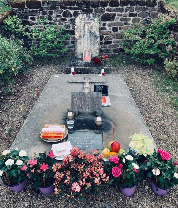 Nơi an nghỉ hiu quạnh của Nam Phương Hoàng hậu, cuối đời ra đi trong cô độc nơi xứ người - 5