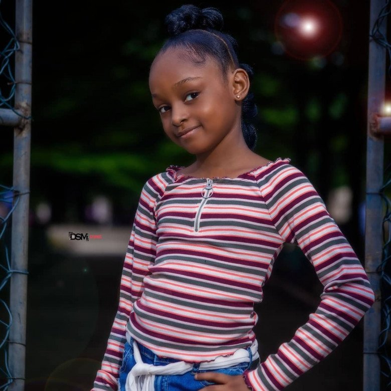 Cô bé Châu Phi phá vỡ mọi chuẩn đẹp thế giới gây tiếc nuối với hình ảnh khi lớn - 9