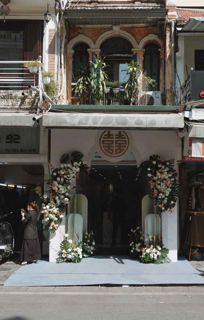 Đám hỏi Đỗ Mỹ Linh: Bố cô dâu nhận xét về chú rể, con trai Bầu Hiển bảnh bao giữa dàn phù dâu amp;#34;cực phẩmamp;#34; - 1