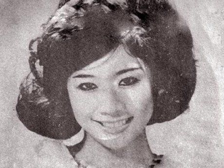 Cẩm Nhung là vũ nữ đình đám một thời tại các vũ trường ở Sài Gòn