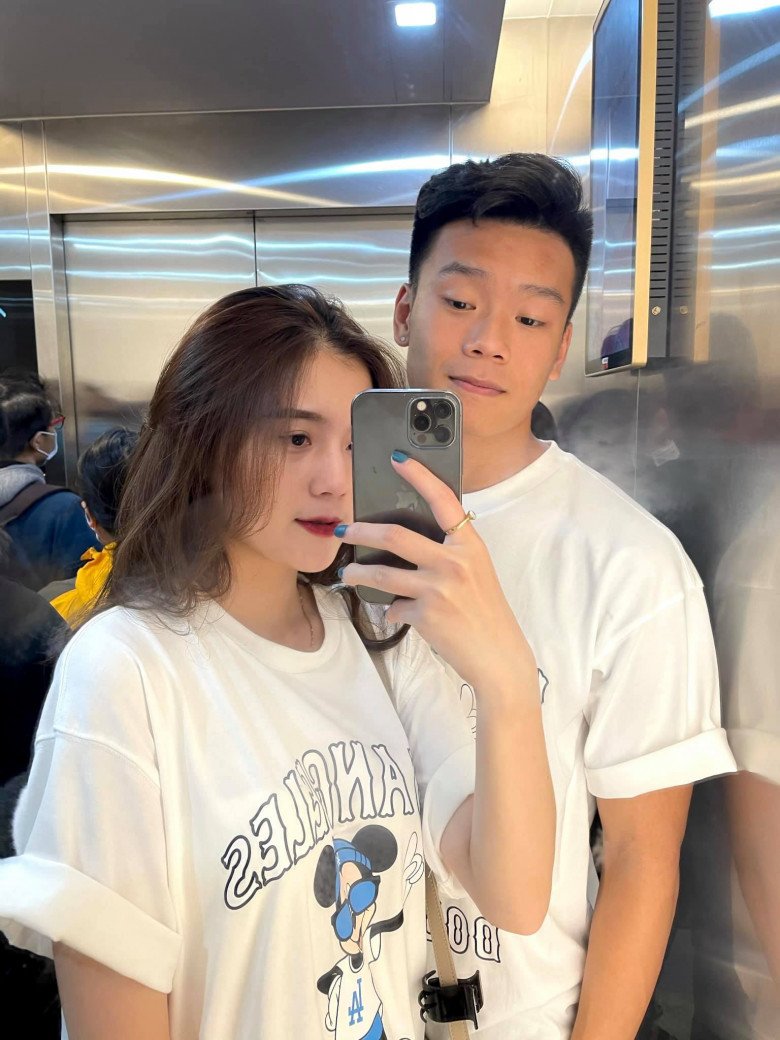 Học trò cưng HLV Park Hang Seo vừa lên chức bố đã hội quân, vợ hotgirl ở nhà làm đầy tháng con hoành tráng - 7