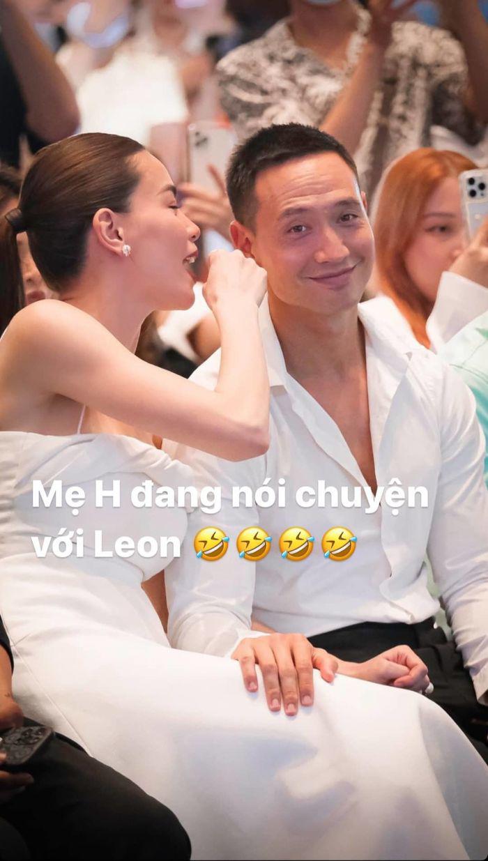 Sao Việt 24h: Hồ Ngọc Hà gọi chồng Việt kiều là con trai vì Kim Lý trông giống hệt Leon - 1