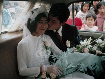 Đám cưới xưa: Cả xóm kéo đi xem cô dâu chú rể, thực đơn đãi tiệc cưới ngày ấy có những món gì?