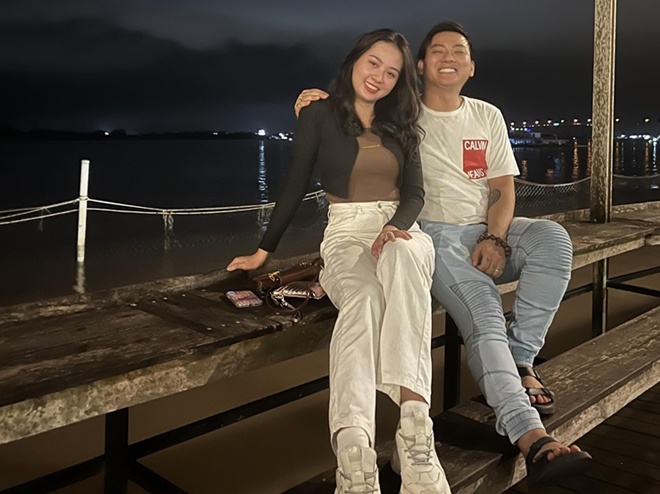 Hoài Lâm và bạn gái Mỹ Kim.