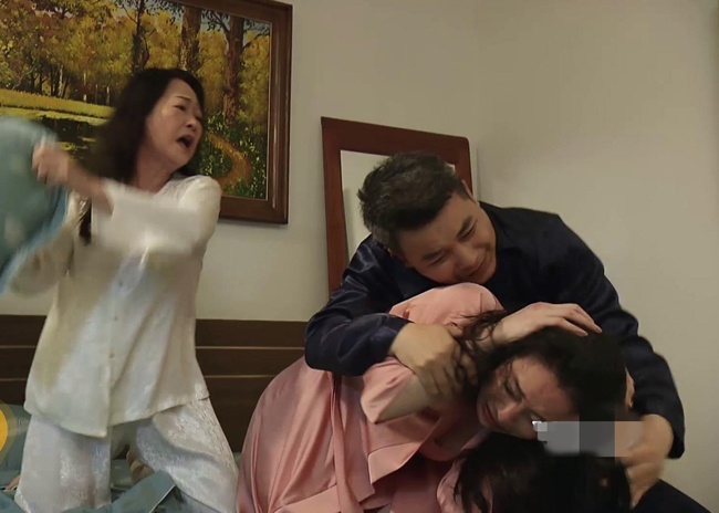 Giai nhân Hà thành là amp;#34;mẹ chồng tai quái vũ trụ VTVamp;#34;: Hết đánh con dâu lại giấu nhẹm chuyện con trai ngoại tình - 14