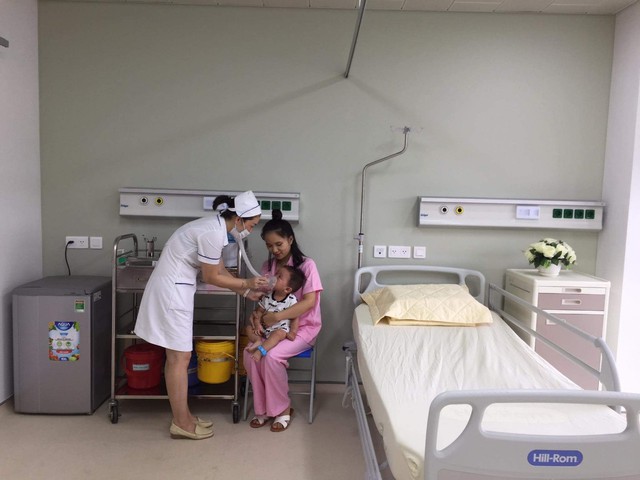 Chăm sóc trẻ tại Bệnh viện Trung ương Quân đội 108