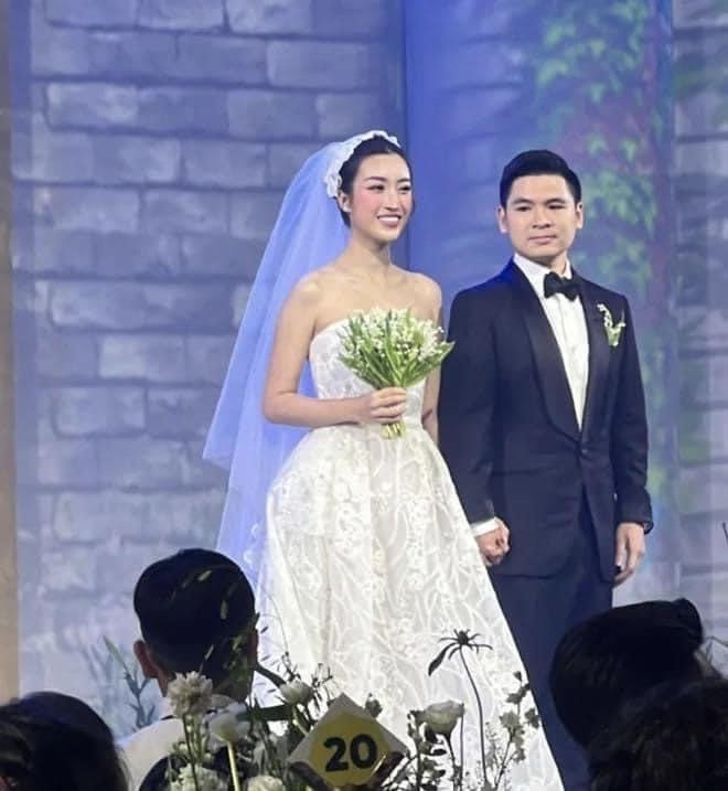 Hôn lễ của Đỗ Mỹ Linh và con trai bầu Hiển được tổ chức cách đây vài ngày. 