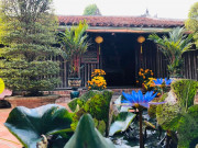 Xem ăn chơi - Ngôi nhà cổ được đánh giá đẹp nhất Việt Nam, mọi cảnh vật như tranh vẽ, khách du lịch tới nườm nượp