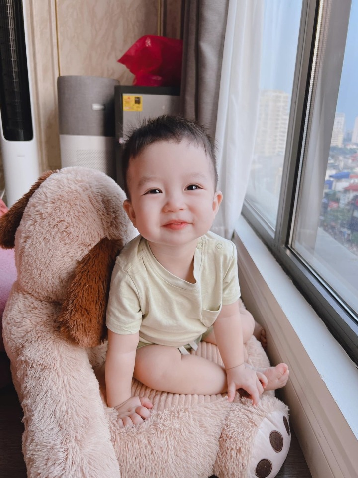 Bằng Kiều khoe hình ảnh mới của con trai, nhận được nhiều sự chú ý.