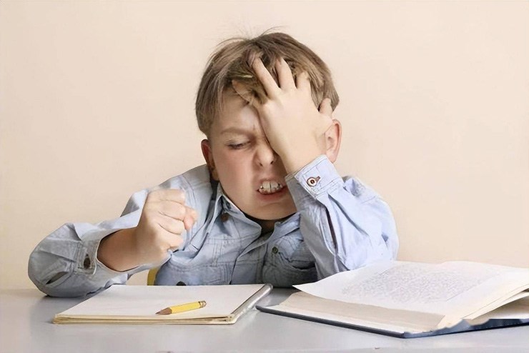 Trẻ ngủ muộn sau khung giờ này sẽ ảnh hưởng tới trí thông minh và chiều cao - 4