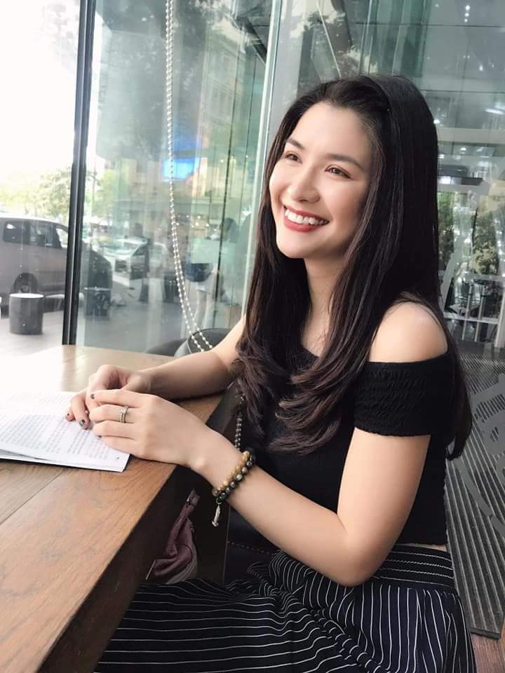 amp;#34;Béamp;#34; Xuân Nghi, Phương Mỹ Chi trổ mã phổng phao, Xuân Mai làm mẹ 3 con khi mới 24 tuổi - 25