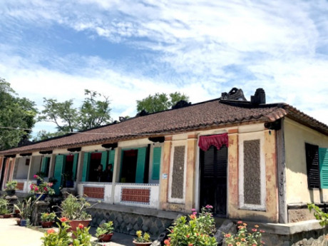 Ngôi nhà cổ độc đáo ở Long An, có cái tên ai nghe cũng ấn tượng nhưng thực tế lại khác hẳn