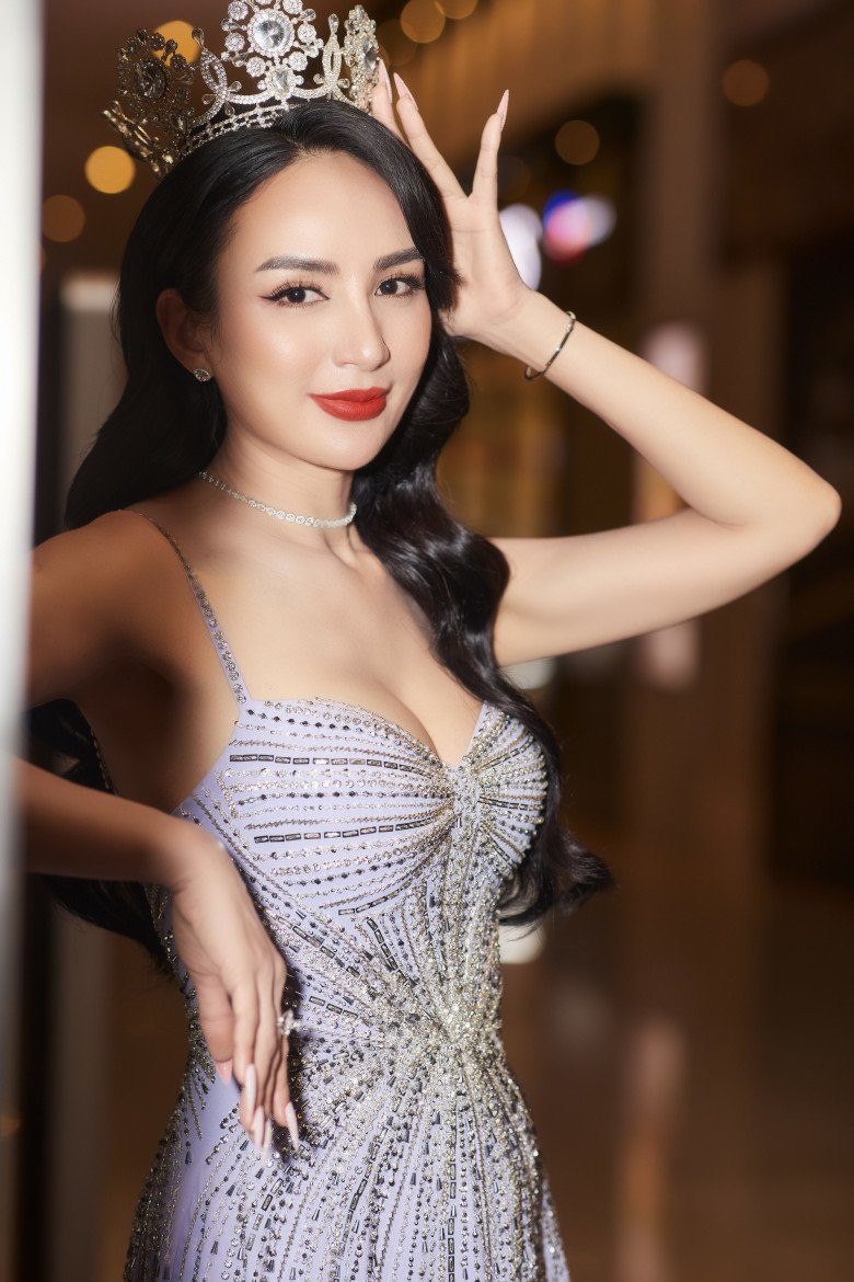 Hoa hậu giữ vương miện xuyên suốt nhiệm kỳ 14 năm qua thổ lộ: Ngọc Diễm rất là vui khi thấy những cô gái trẻ trong đó có cả những thí sinh ngay từ những ngày đầu đăng ký đến với cuộc thi, thì các bạn là người thể hiện rất rõ tâm huyết mong muốn lan tỏa hương sắc Việt Nam, mong muốn lan tỏa văn hóa du lịch, danh lam thắng cảnh ở địa phương mà các bạn đang sinh sống. Đồng thời đó còn là mong muốn trở thành đại sứ không chỉ của Việt Nam nói chung mà còn là ở từng địa phương nói riêng của mình.