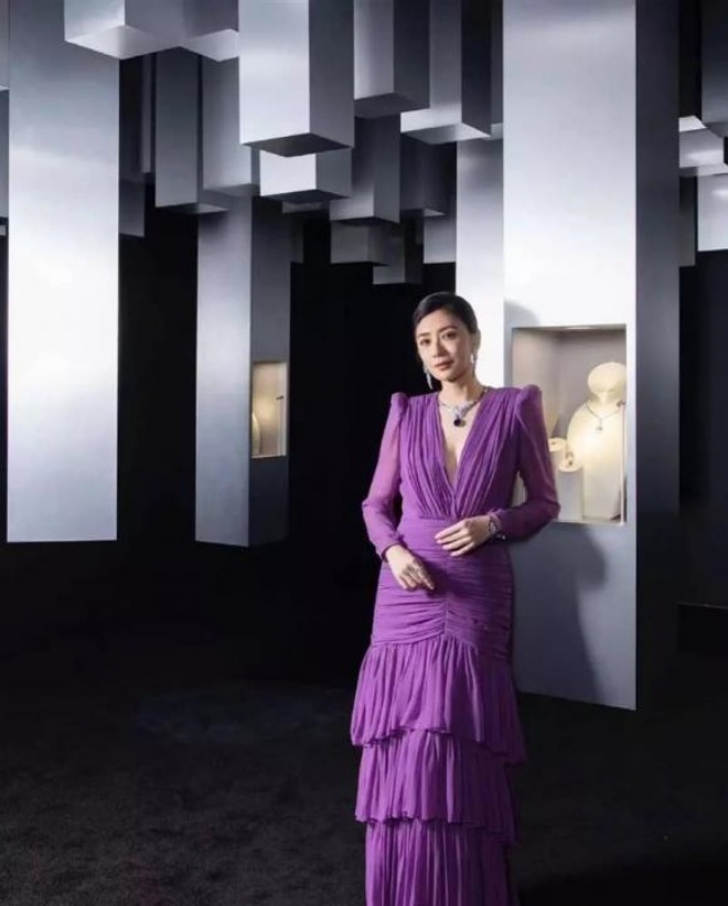 Cô sở hữu body là mơ ước của nhiều người.