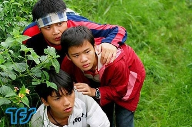 Em họ Quý Ròm Kính Vạn Hoa: Dọa báo công an khi vừa gặp lại anh trai ...