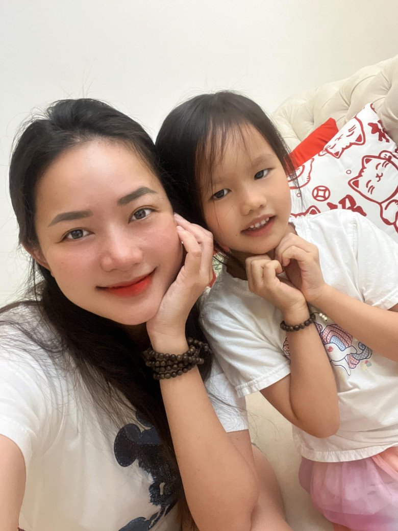 Con gái càng lớn càng giống chồng đại gia U60, Phan Như Thảo đã tính mỗi chỗ amp;#34;sửa 1 tíamp;#34; - 9