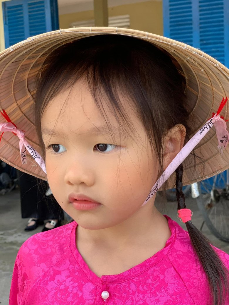 Con gái càng lớn càng giống chồng đại gia U60, Phan Như Thảo đã tính mỗi chỗ amp;#34;sửa 1 tíamp;#34; - 8