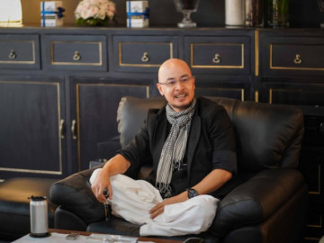 Tin tức 24h: Tò mò về ngôi nhà trong hang đá mà Đặng Lê Nguyên Vũ ở trong 9 năm qua