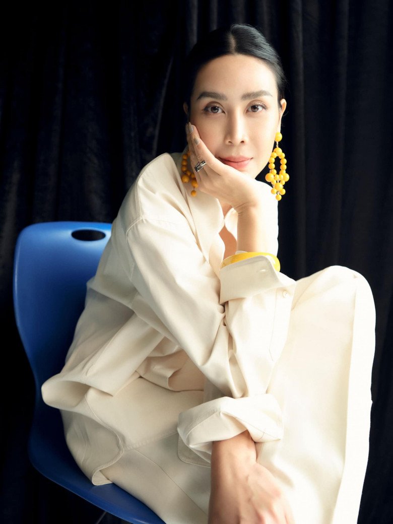 Trước đây, Lưu Hương Giang là một nữ nghệ sĩ không được đánh giá cao về gu ăn mặc lẫn phong cách thời trang cá nhân nhưng có lẽ đó là câu chuyện của quá khứ.