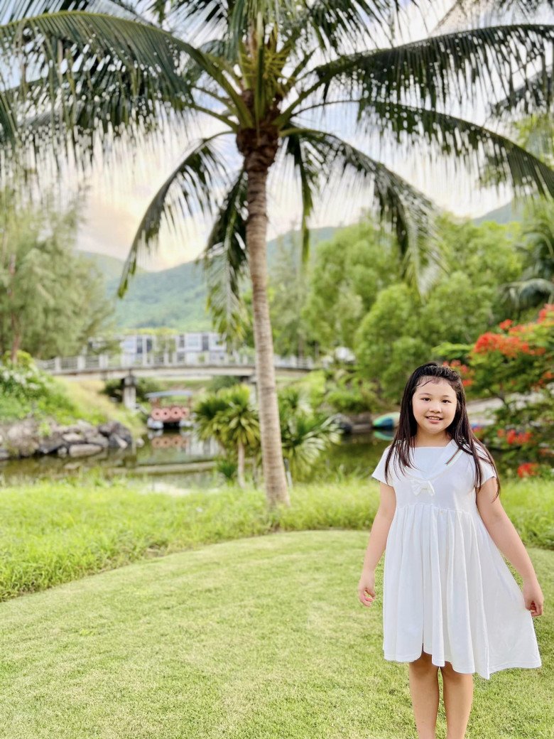 3 nàng Hậu Hà Kiều Anh, Đặng Thu Thảo, Jennifer Phạm cùng sinh con gái, đứa trẻ càng lớn càng xinh, được nuôi dạy khéo - 17