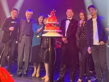 Lâm Tâm Như tổ chức sinh nhật cho bố, sốt diện mạo người đàn ông đã bỏ rơi mẹ con cô