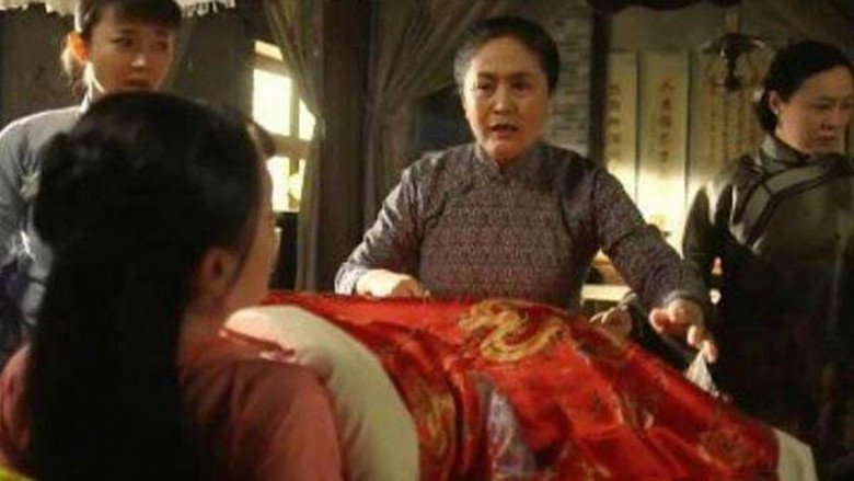 5 lý do khi phụ nữ thời xưa đẻ, bà đỡ luôn miệng giục người nhà đun nước nóng - 1