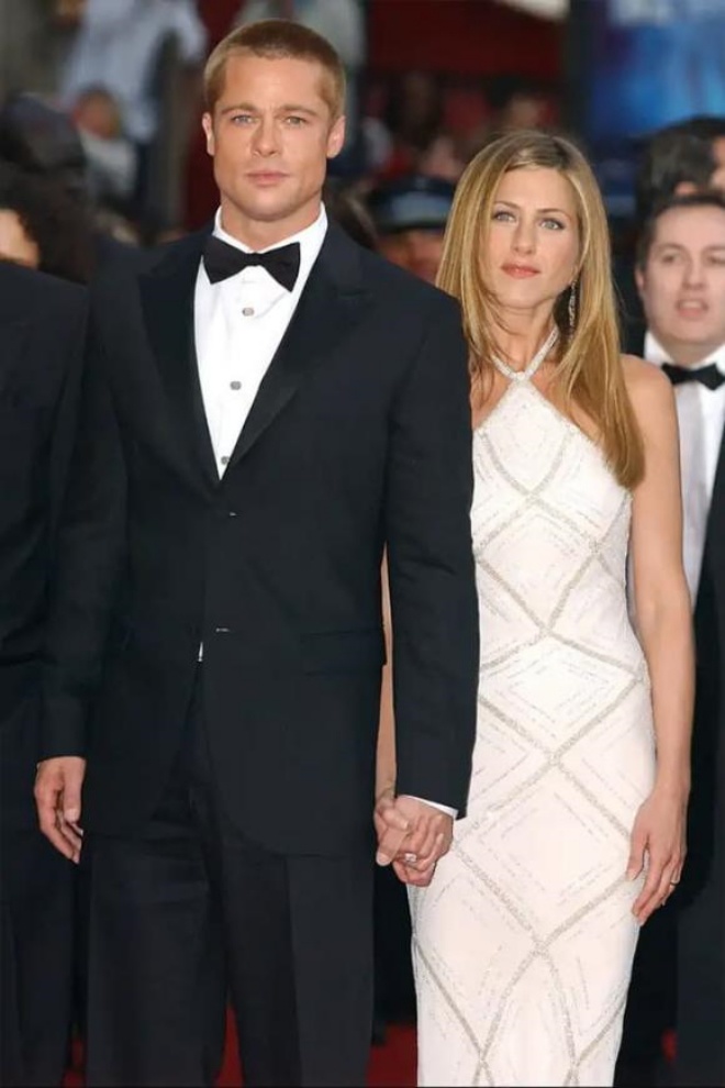 Jennifer từng nỗ lực muốn có con với Brad Pitt nhưng không thành.