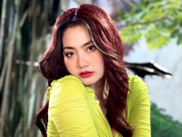 Mẹ Rơm: Quá khứ bên trong làm thợ may, bên ngoài làm gái xinh hết nấc của Ngọc Lan