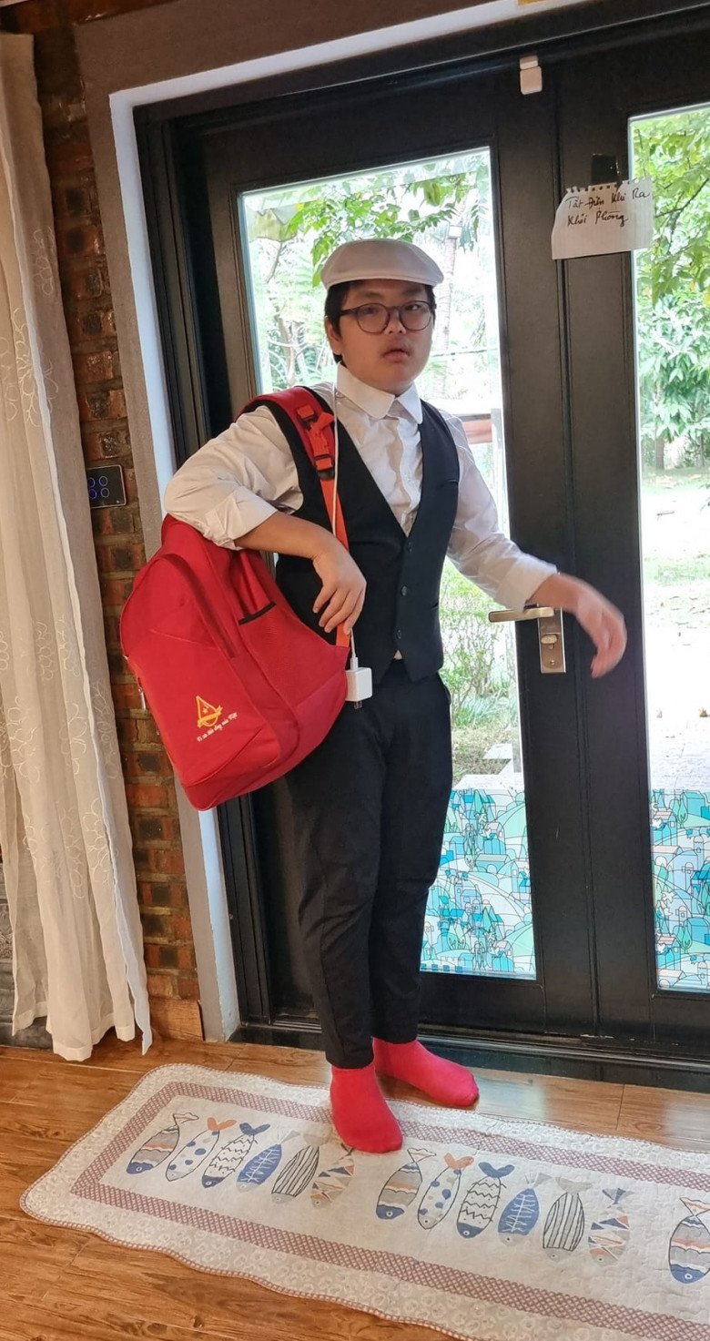  Bi Béo gây ngạc nhiên khi cao lớn hơn hẳn ở tuổi 14.