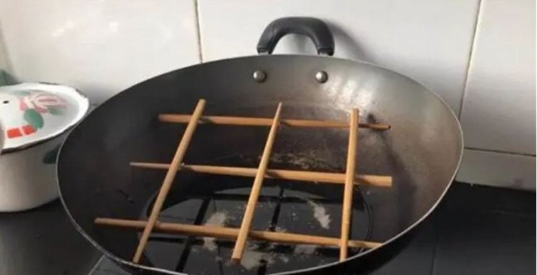 Đũa cũ ᵭừng vội vứt ᵭi, chỉ cần sửa sang một chút cả gia ᵭình ᵭḕu có thể dùng ᵭược - 2