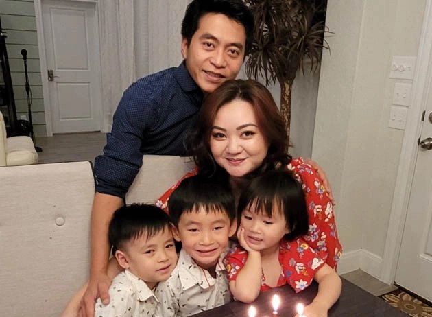 Người hâm mộ không khỏi tiếc nuối vì Xuân Mai không còn giữ được nét đẹp năm nào. Từ vóc dáng đến làn da của bé Xuân Mai đều có phần già dặn hơn dù mới bước sang tuổi 27.