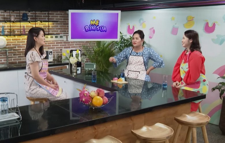  Chat Với Mẹ Bỉm Sữa tập 154, MC Ngọc Lan và Tiến sĩ Tâm lý Tô Nhi A đã cùng gặp gỡ mẹ bỉm Nguyễn Thị Mai Ly