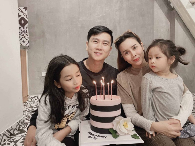 Con gái Hồ Hoài Anh Lưu Hương Giang gặp sự cố ở trường học, cô giáo phải gọi mẹ đến đón về - 2