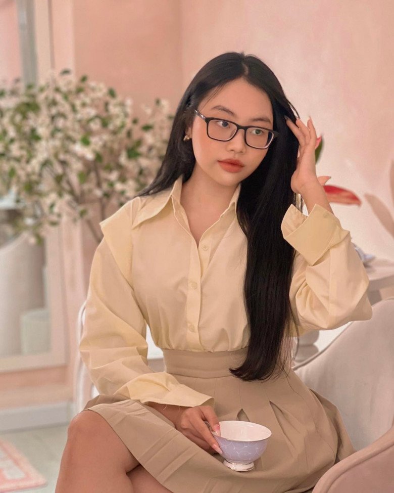 Cô bé gầy đen nhẻm Phương Mỹ Chi ở The Voice Kid giờ trắng trẻo sành điệu, amp;#34;lên chứcamp;#34; tuổi 19 - 4