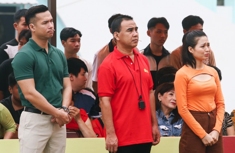 Cô cho rằng tình cảm “máu mủ ruột rà” dù không nói ba mẹ cũng sẽ hiểu.