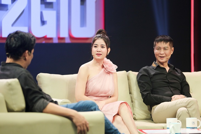 Kha Ly tiết lộ về chồng: “Thanh Duy ngoan lắm, không có nhu cầu tiêu xài nhiều cho bản thân”.