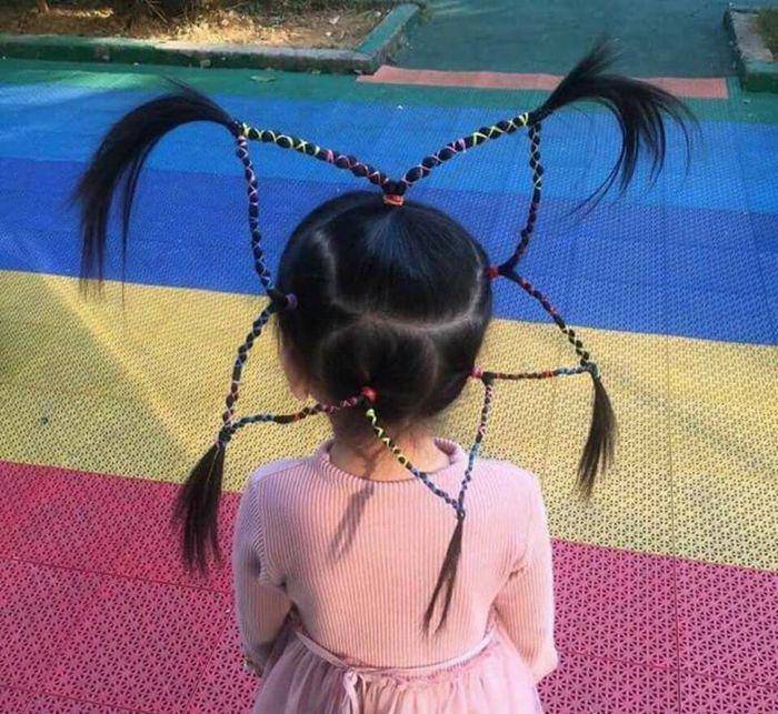 Hà Hồ làm điệu đủ kiểu tóc cho con gái nhưng vẫn “kiêng cữ”, trái ngược Lê Phương bị nhắc nhở làm đau con - 16