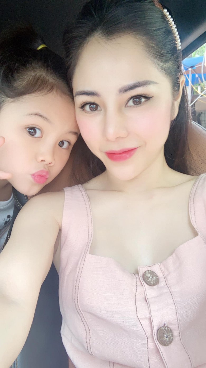MC Bạch Lan Phương trải lòng chuyện mẹ đơn thân yêu trai tân: Con tôi đã có bố, khi yêu Huỳnh Anh tôi không tìm thêm bố cho con - 6