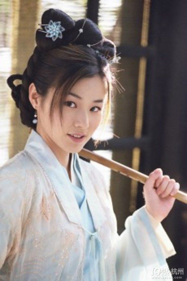 Phận đời của 2 mỹ nhân xứ Đài đình đám một thời: Kẻ thành bà hoàng, người biến mất - 4